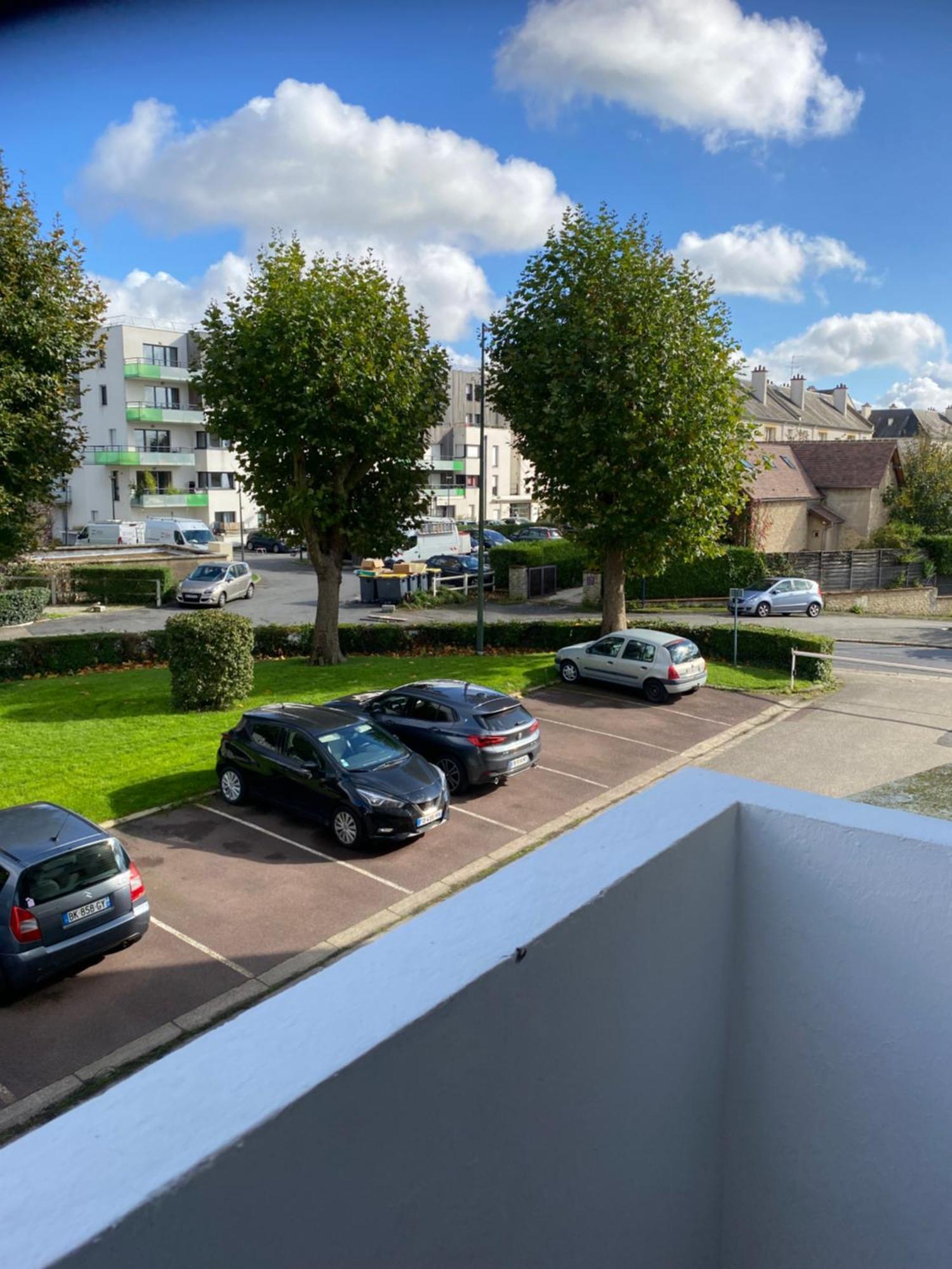 Bel Appartement Spacieux ,Convivial De 3 Chambres Avec Parking Prive Secure Caen Extérieur photo