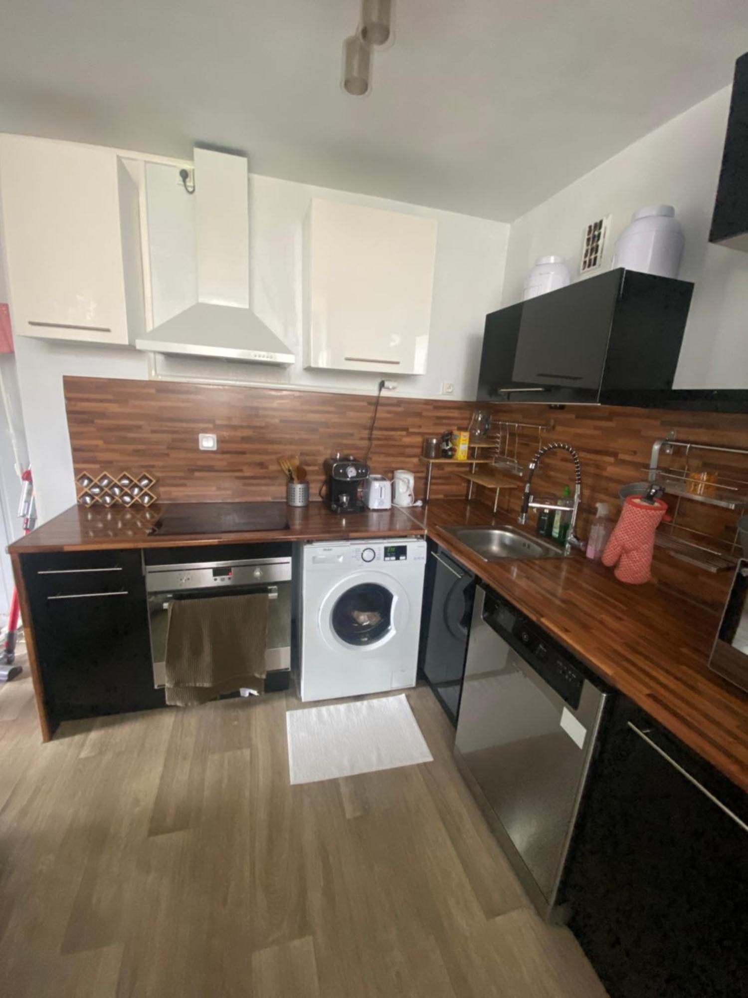 Bel Appartement Spacieux ,Convivial De 3 Chambres Avec Parking Prive Secure Caen Extérieur photo