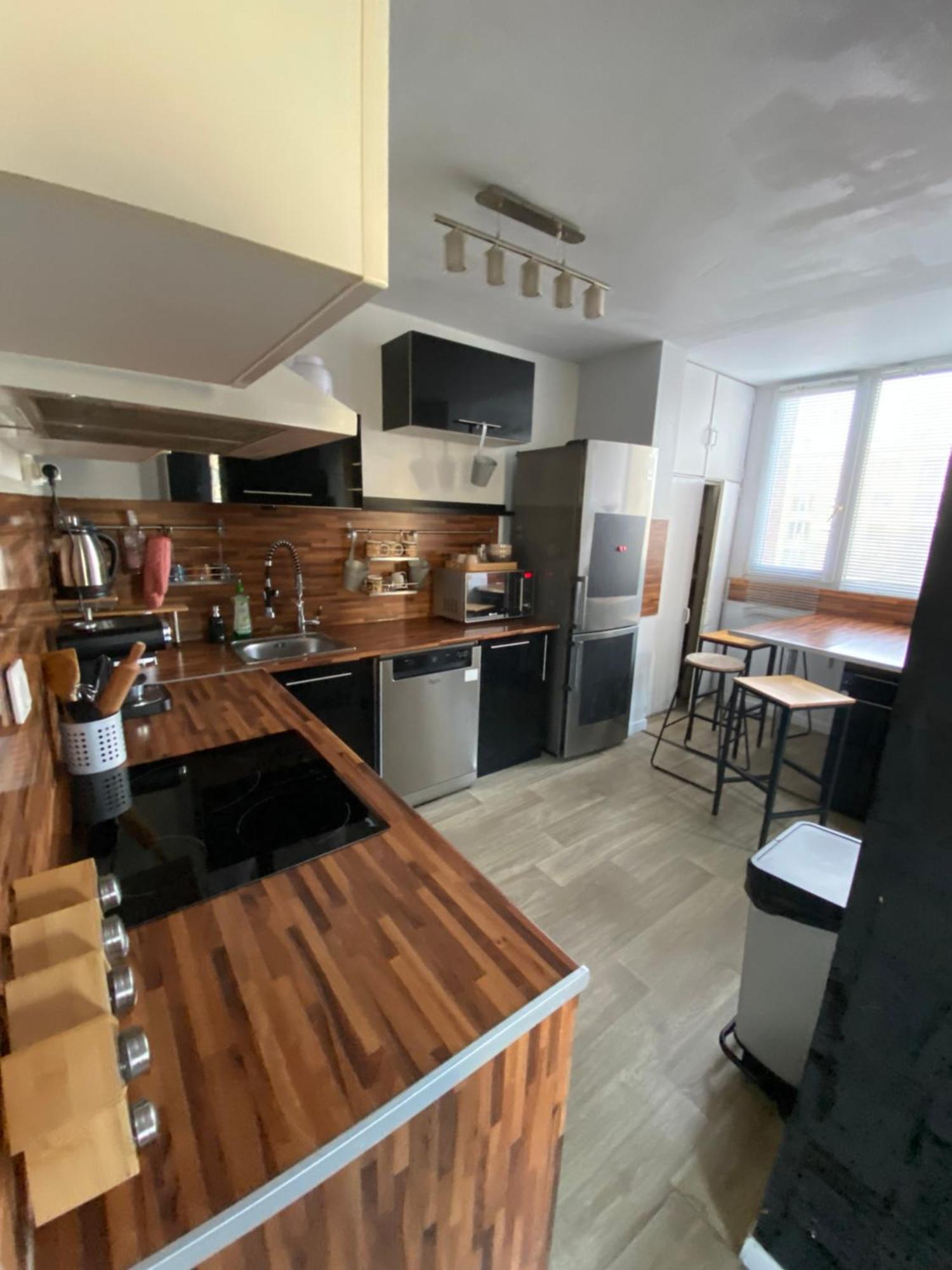 Bel Appartement Spacieux ,Convivial De 3 Chambres Avec Parking Prive Secure Caen Extérieur photo