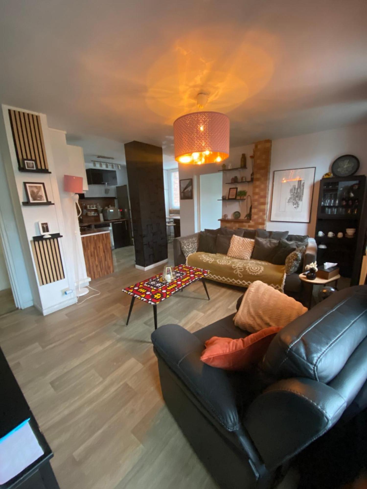 Bel Appartement Spacieux ,Convivial De 3 Chambres Avec Parking Prive Secure Caen Extérieur photo