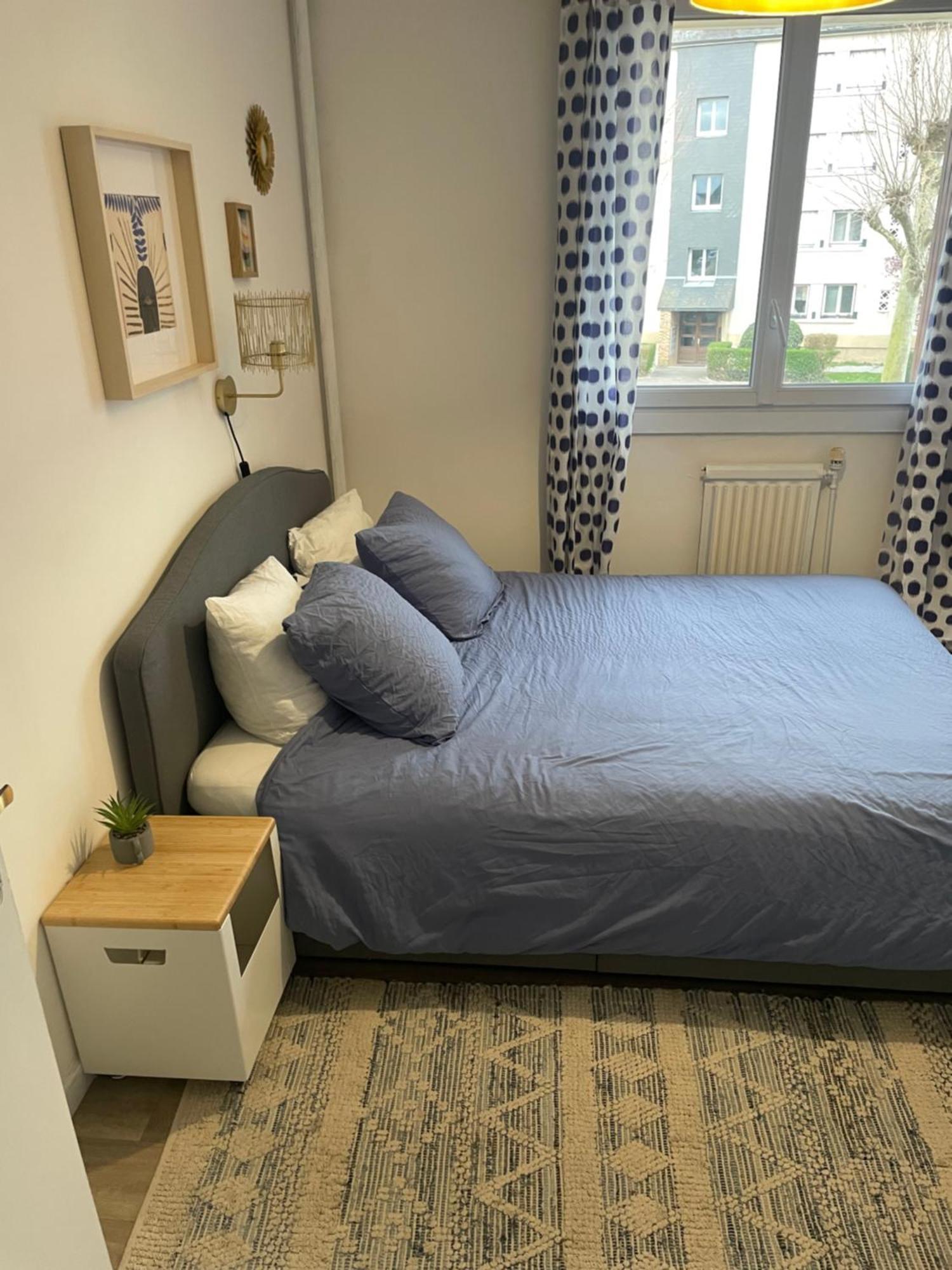 Bel Appartement Spacieux ,Convivial De 3 Chambres Avec Parking Prive Secure Caen Extérieur photo